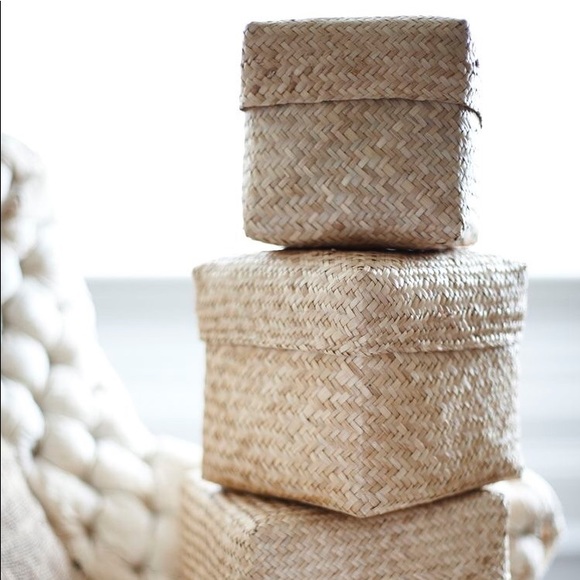 MYSTERY BOX 📦 - Picture 4 of 6